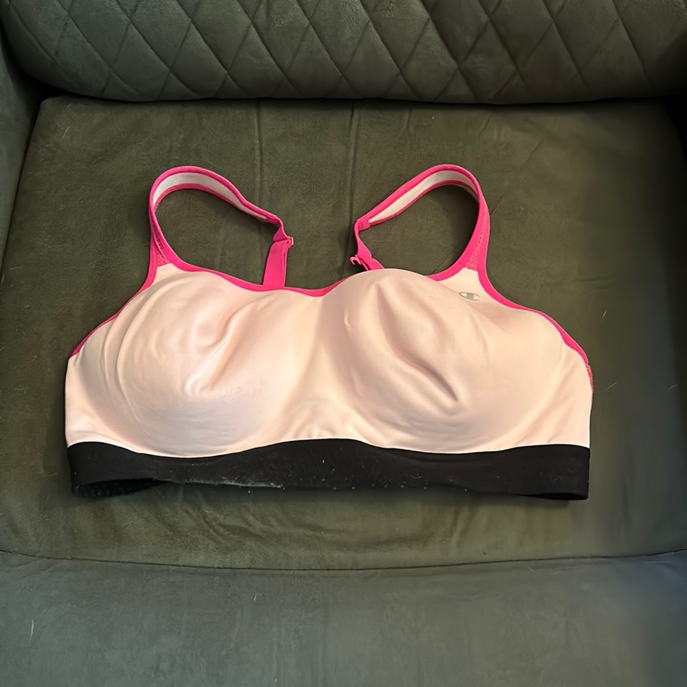 Juniors Champion sports bra